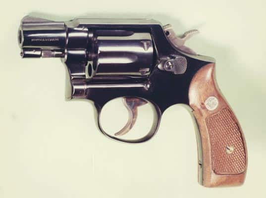 S&W M10