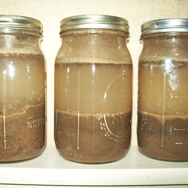 Soil Test Using Mason Jar
