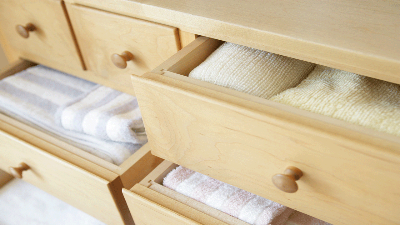 dresser-drawer