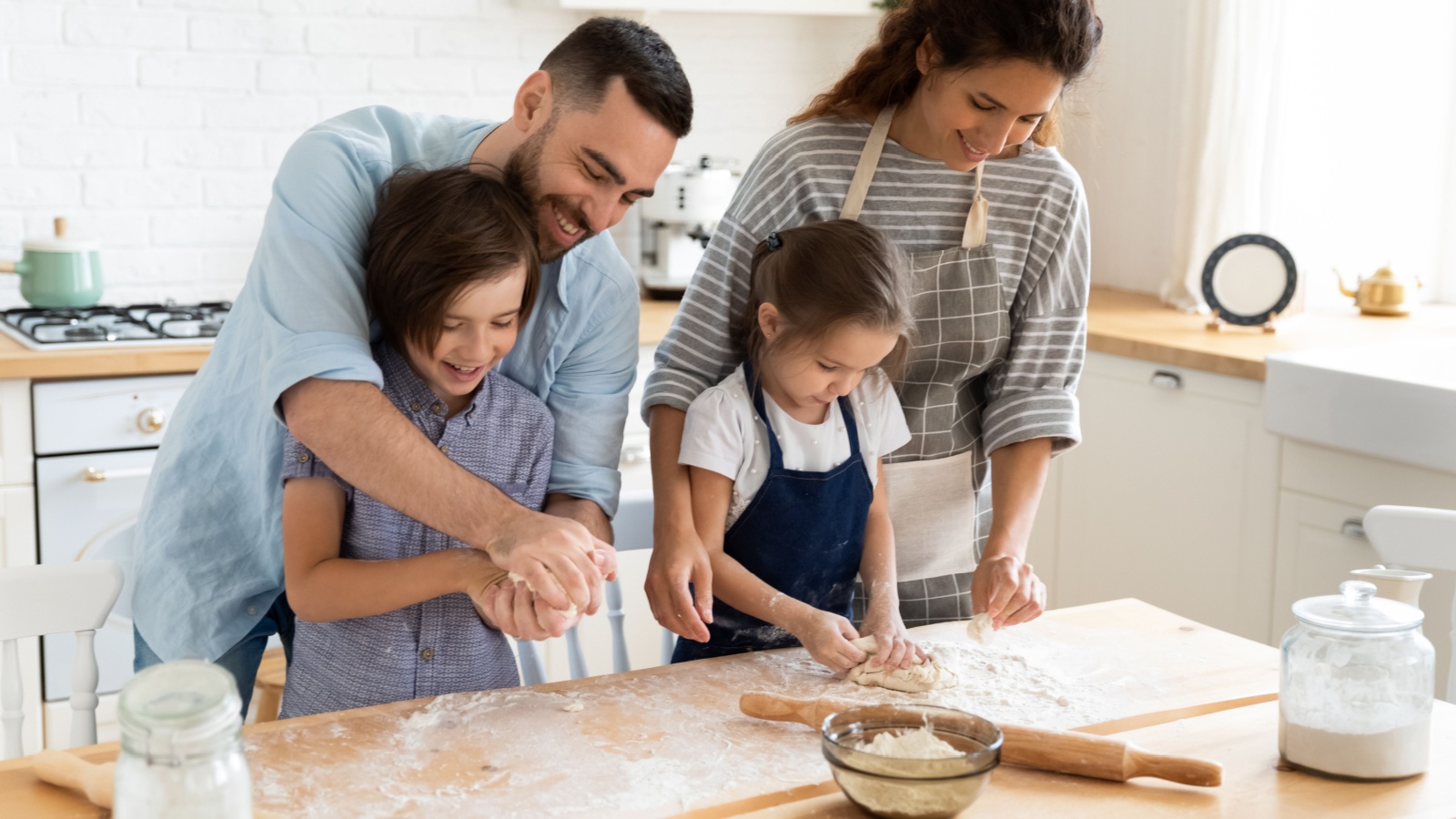 Family baking at home