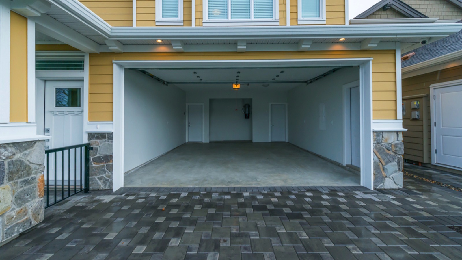 Empty garage for parking