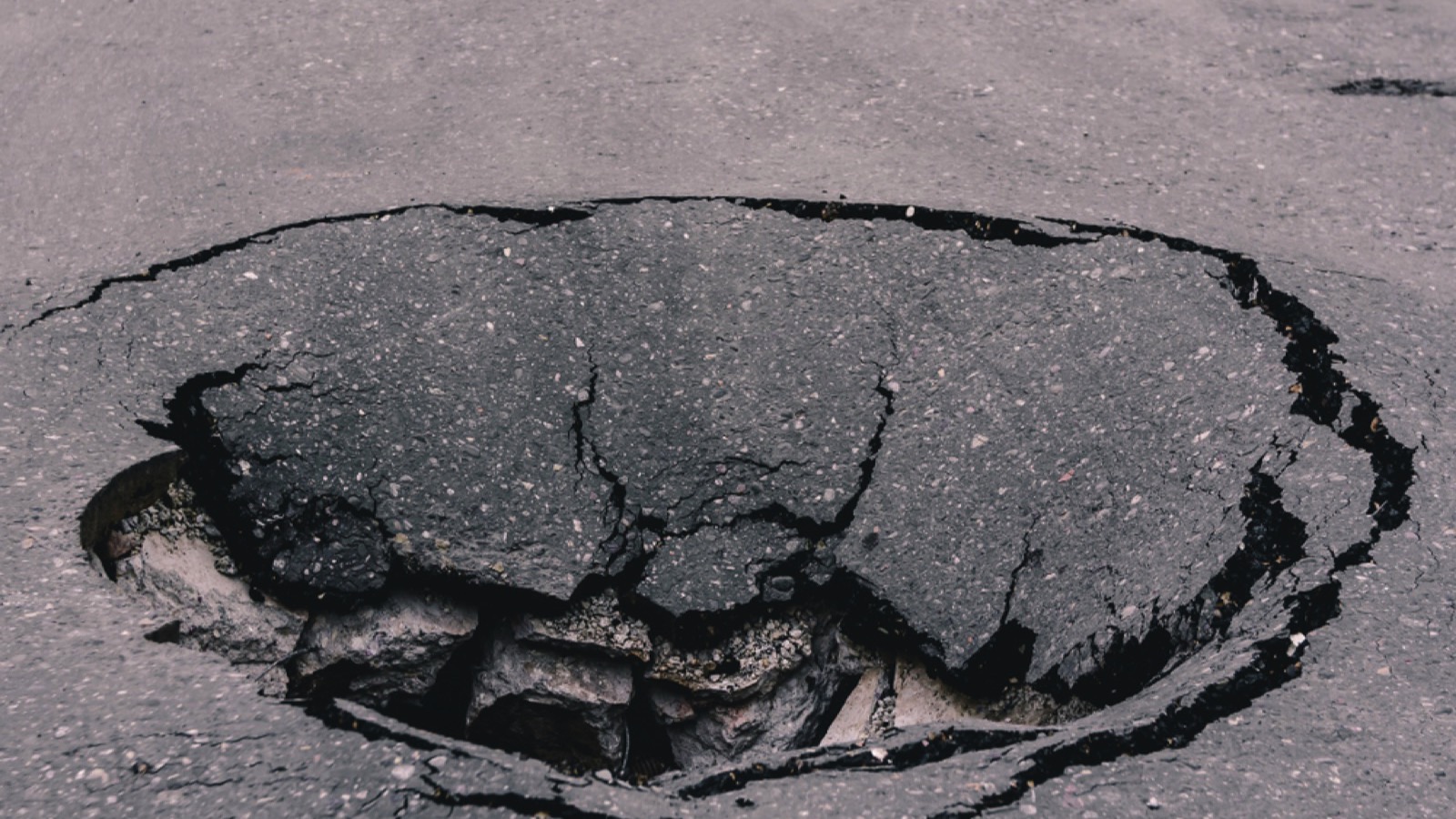 Sinkhole formation